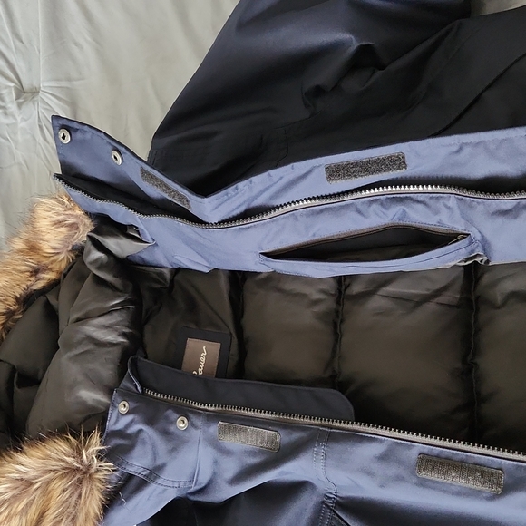 Men's Eddie Bauer Winter Coat - Picture 8 of 12